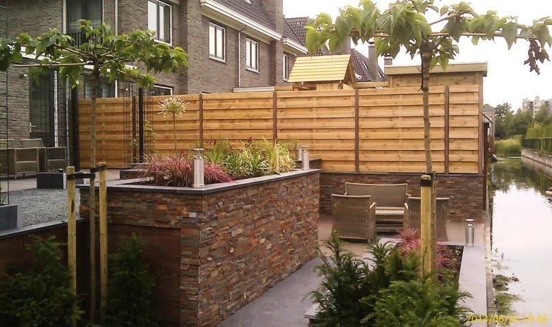 plantenbakkenmetsteenstripsenhardstenendekplaat2.jpg